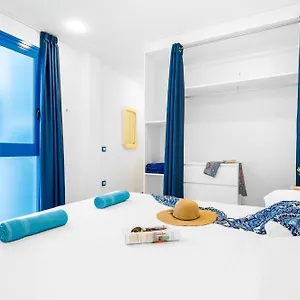 https://1-okeanos-eco-suites.tenerifehoteles.net